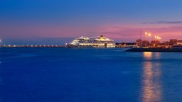 Encuentra vuelos baratos desde Bolivia a Palma