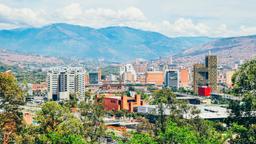 Hoteles en Medellín cerca de National Palace
