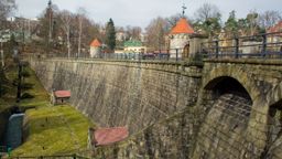 Encuentra vuelos baratos desde Bolivia a Rep&uacute;blica Checa
