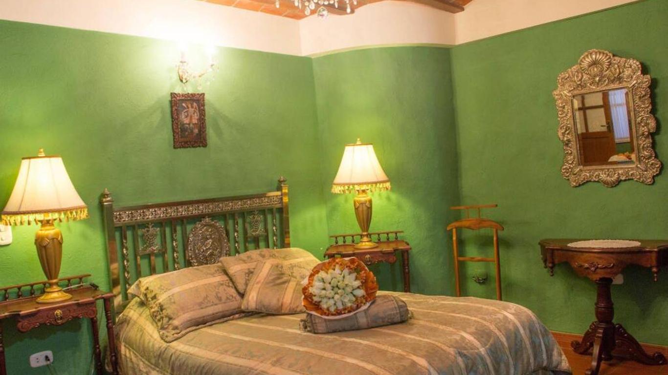 Hotel Monasterio