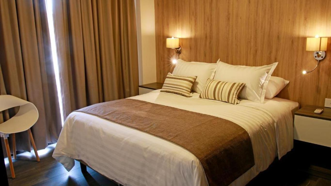 Urban Suites Apart Hotel