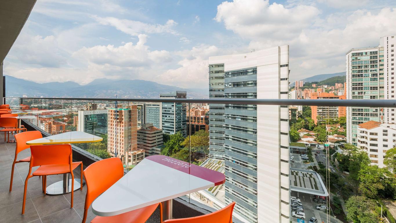 Hampton by Hilton Medellin