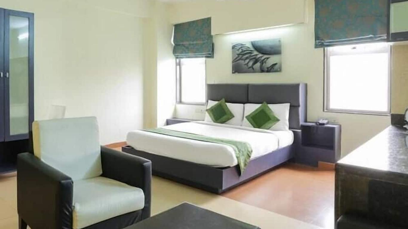Fabhotel Cosmo Annora