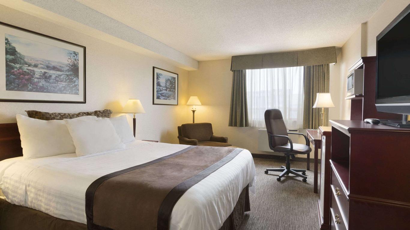 Travelodge Hotel by Wyndham Vancouver Airport