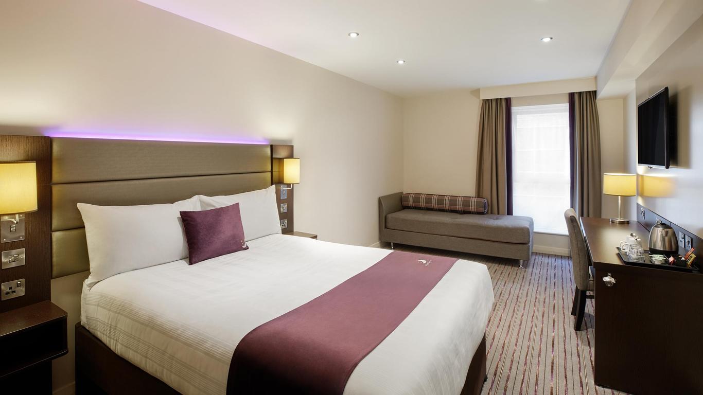 Premier Inn Manchester West Didsbury